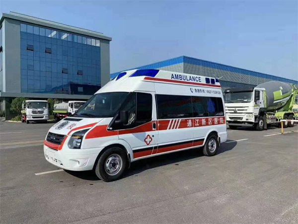 國六福特V348長軸高福星救護車