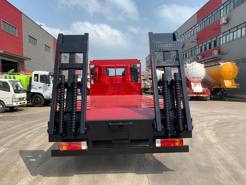 解放J6L國(guó)六平板車(chē)