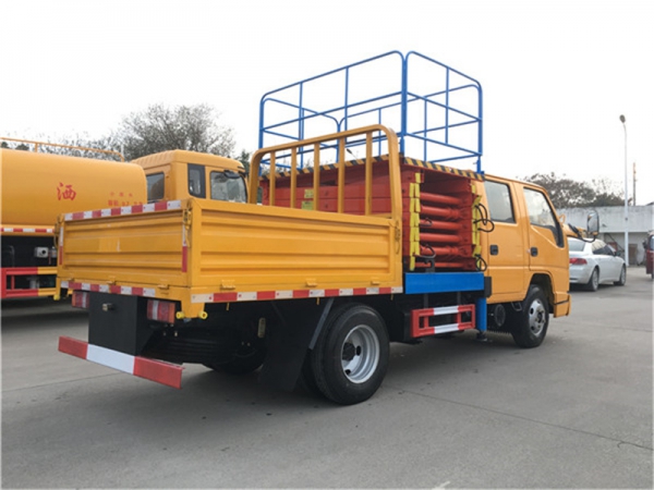 （國六）江鈴10米剪叉式升降平臺高空作業車