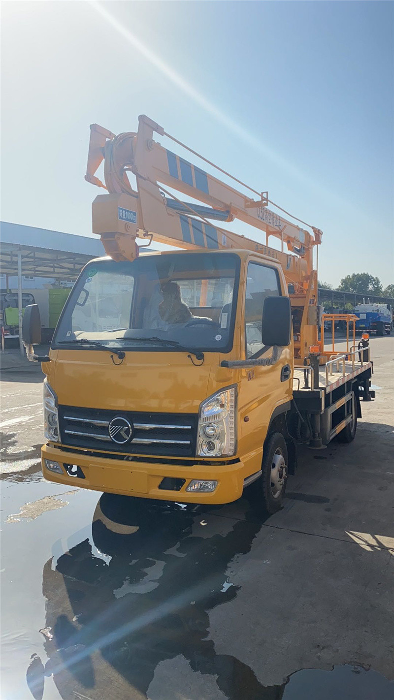 國(guó)六華通凱馬汽油高空作業(yè)車